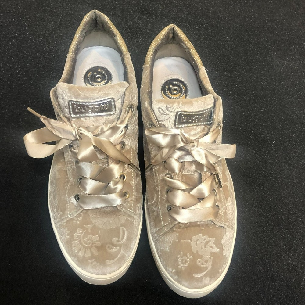 Bugatti women's lux sneakers - Size EU 37, US 7